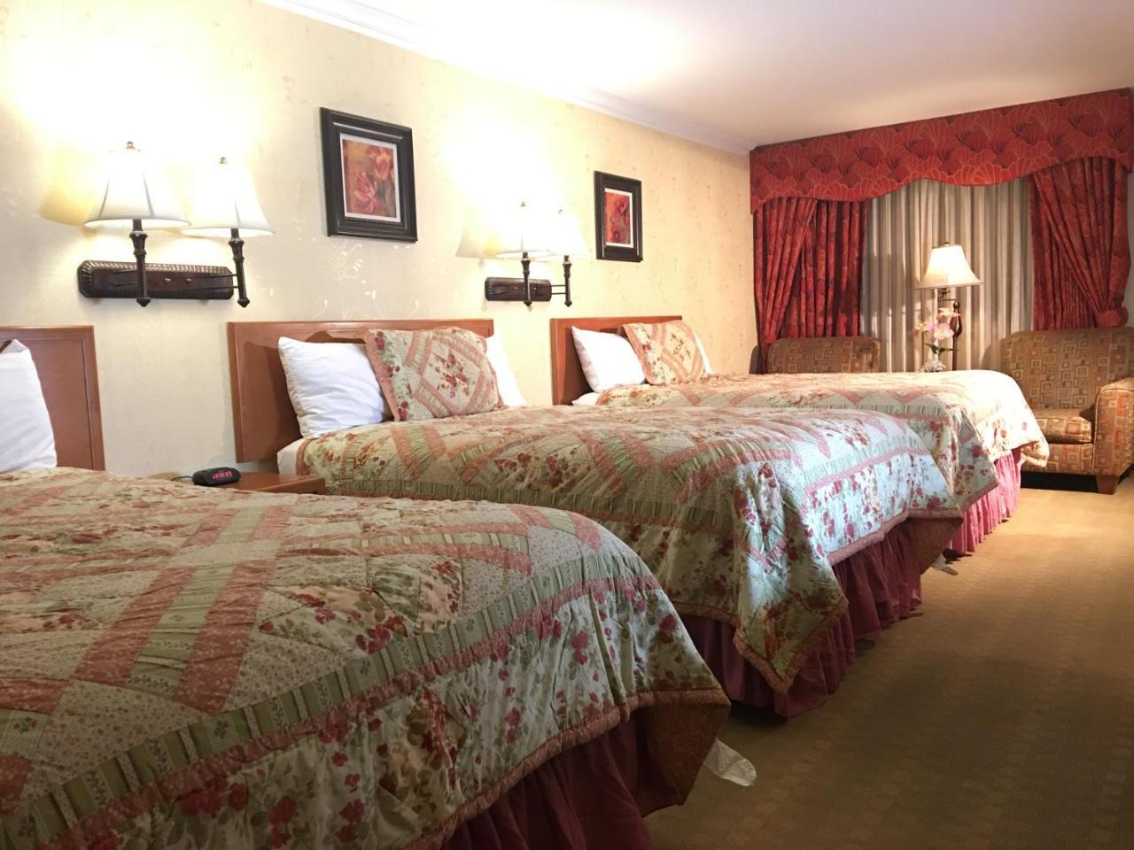 Acorn Motor Inn Oak Harbor Extérieur photo