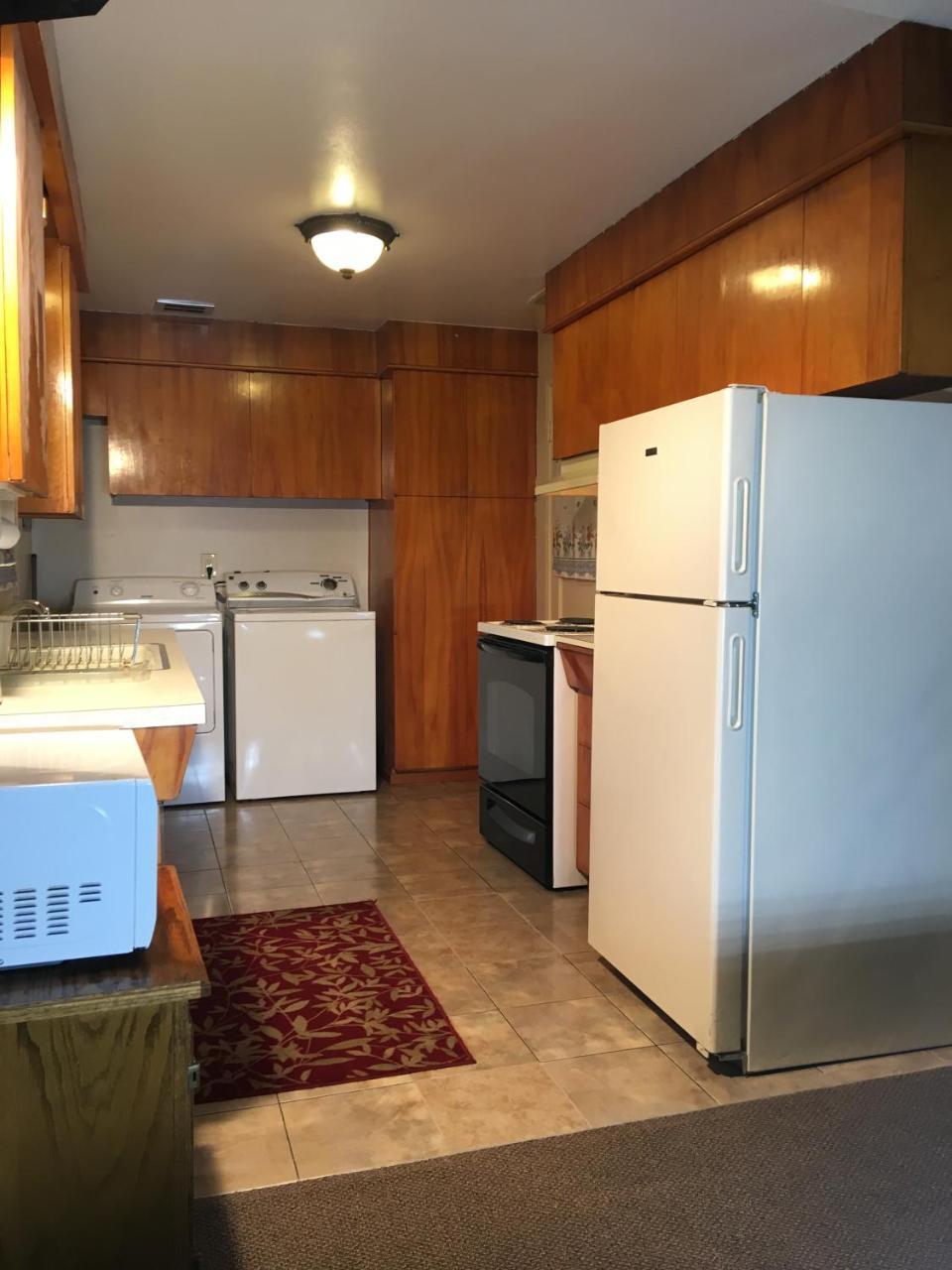 Acorn Motor Inn Oak Harbor Extérieur photo